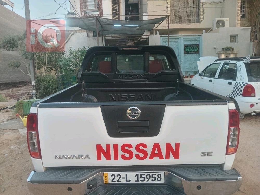 نیسان نەڤارا